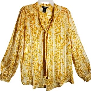Simply Vera lg gold sheer geometric tie front button down blouse. 7002